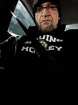 ShawnandDani7074 online show from February 2, 1:48 am