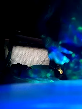 ShawnandDani7074 online show from December 21, 4:52 pm