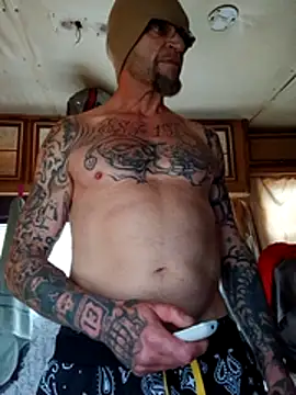 ShawnandDani7074 online show from February 22, 1:57 pm