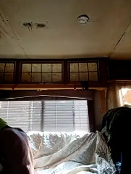 ShawnandDani7074 online show from April 11, 1:59 pm