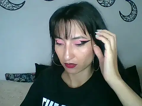 a miss online show from October 5, 7:26 pm