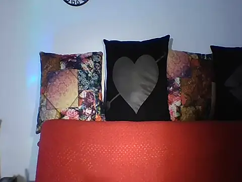 a miss online show from November 21, 12:20 am