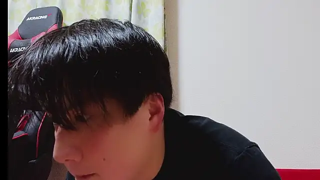 Snapshot of oyu_kun chatting on February 24, 10:38 am oyu kun online show from February 24, 10:38 am