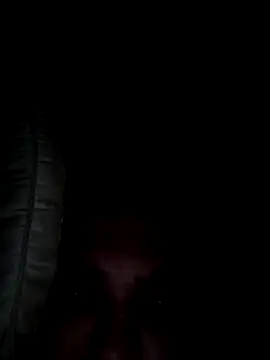 Snapshot of Aeroxx chatting on May 3, 5:38 pm Aeroxx online show from May 3, 5:38 pm