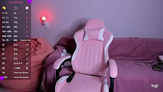 Momo Ayase  online show from November 26, 2:17 pm