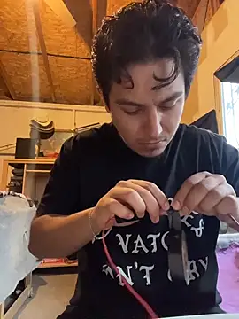 Snapshot of Shankortiz chatting on February 11, 4:18 pm Shankortiz online show from February 11, 4:18 pm