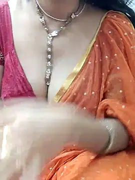 Snapshot of Hot-rima chatting on July 13, 2:00 am Hot-rima online show from July 13, 2:00 am