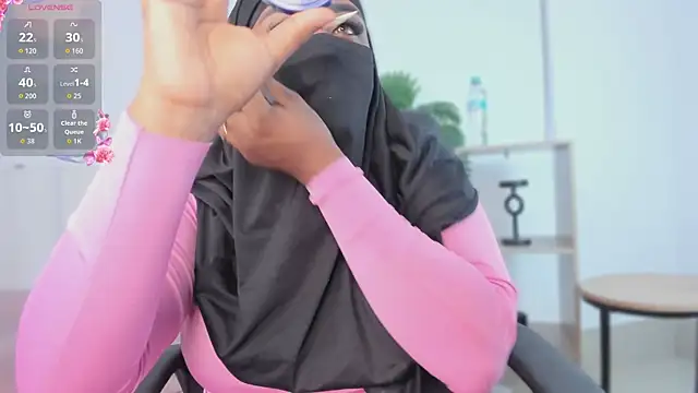 yasmin elite online show from January 9, 10:33 am