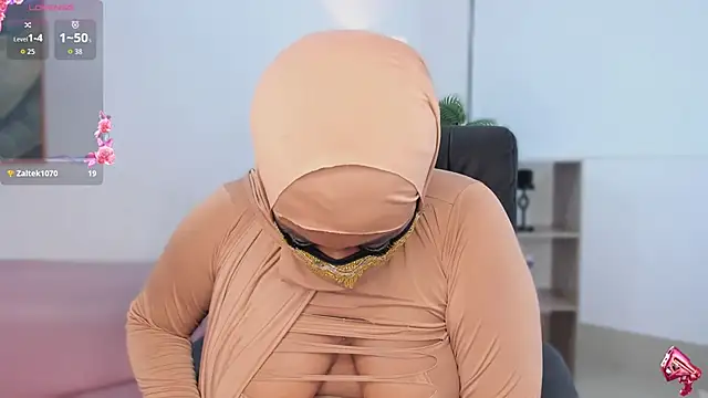 yasmin elite online show from November 10, 9:14 am