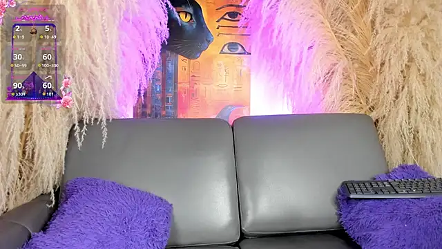 yasmin elite online show from October 6, 9:10 am