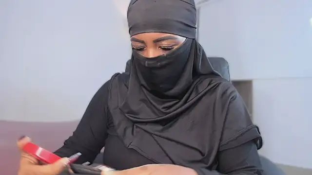 yasmin elite online show from November 19, 9:42 am