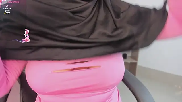 yasmin elite online show from January 16, 10:41 am