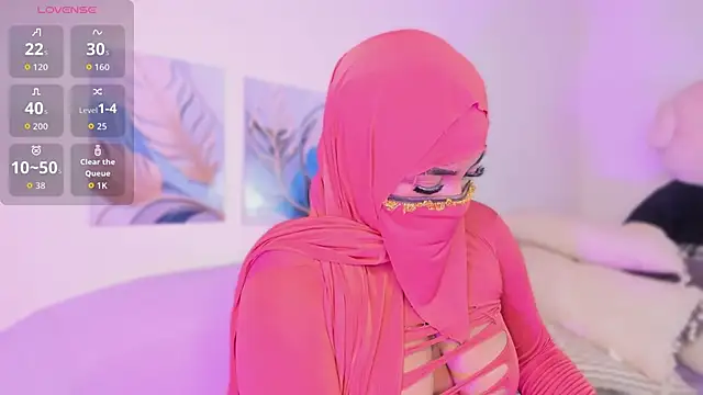 yasmin elite online show from February 13, 10:37 am