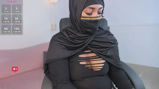 yasmin elite online show from October 27, 10:27 am