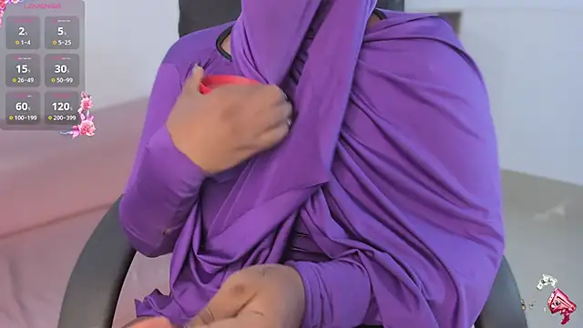 yasmin elite online show from November 11, 10:10 am