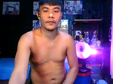 Snapshot of Jheboi69xxx chatting on September 30, 10:10 am Jheboi69xxx online show from September 30, 10:10 am