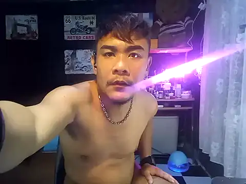 Snapshot of Jheboi69xxx chatting on October 7, 1:12 pm Jheboi69xxx online show from October 7, 1:12 pm