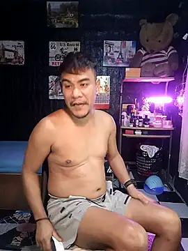 Snapshot of Jheboi69xxx chatting on October 6, 2:18 pm Jheboi69xxx online show from October 6, 2:18 pm