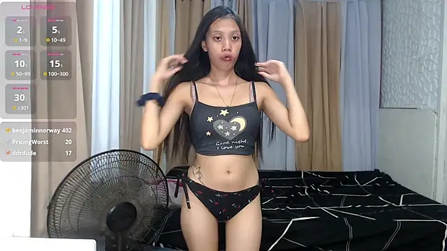 Snapshot of kourtneyluv_ chatting on May 16, 10:36 am kourtneyluv online show from May 16, 10:36 am