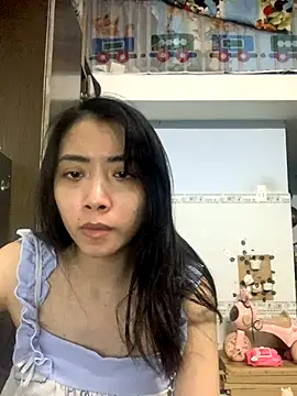 Snapshot of Minee1202 chatting on October 3, 4:19 pm Minee1202 online show from October 3, 4:19 pm