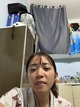 Minee1202 online show from March 9, 7:45 am