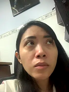 Snapshot of Minee1202 chatting on October 2, 12:36 am Minee1202 online show from October 2, 12:36 am