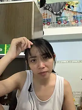 Snapshot of Minee1202 chatting on October 9, 12:44 am Minee1202 online show from October 9, 12:44 am