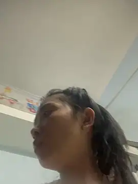 Snapshot of Minee1202 chatting on September 15, 10:15 am Minee1202 online show from September 15, 10:15 am