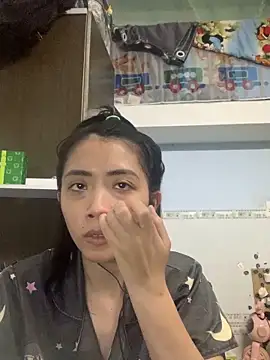 Snapshot of Minee1202 chatting on October 7, 4:13 am Minee1202 online show from October 7, 4:13 am