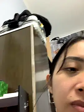 Snapshot of Minee1202 chatting on October 12, 9:54 am Minee1202 online show from October 12, 9:54 am