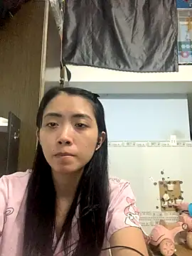 Snapshot of Minee1202 chatting on October 1, 4:39 am Minee1202 online show from October 1, 4:39 am