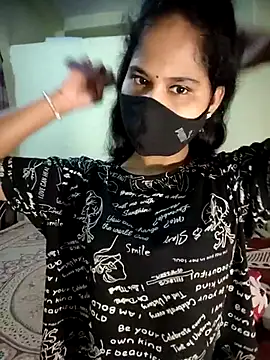 Snapshot of Snaya-baby chatting on October 15, 6:27 pm Snaya-baby online show from October 15, 6:27 pm