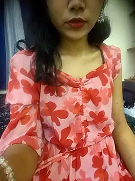 Snapshot of Snaya-baby chatting on January 13, 3:49 pm Snaya-baby online show from January 13, 3:49 pm