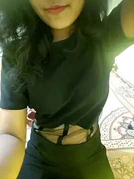 Snapshot of Snaya-baby chatting on October 3, 3:57 pm Snaya-baby online show from October 3, 3:57 pm