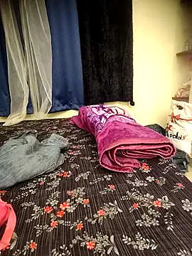 Snapshot of Snaya-baby chatting on January 14, 1:37 pm Snaya-baby online show from January 14, 1:37 pm