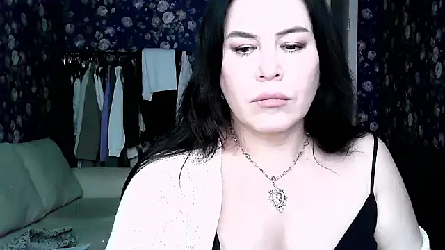 Monica-Mia online show from February 4, 11:16 am