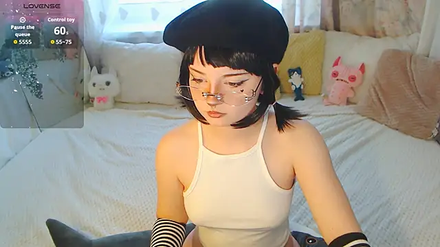 sweet mika18 online show from July 18, 10:35 am
