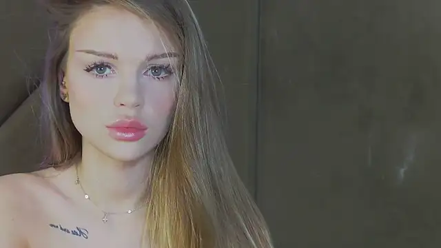 MarilynNova online show from December 2, 4:14 am