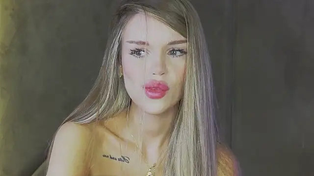 MarilynNova online show from July 17, 5:26 am