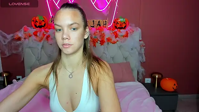 Vickie Smith online show from October 25, 1:38 am