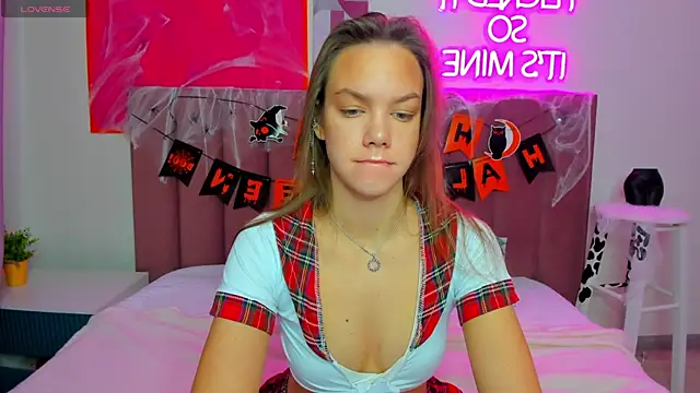 Vickie Smith online show from October 26, 1:28 am