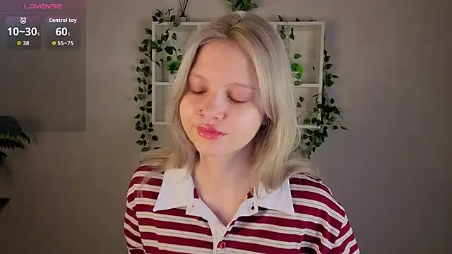 Allice Cox online show from November 22, 1:04 am