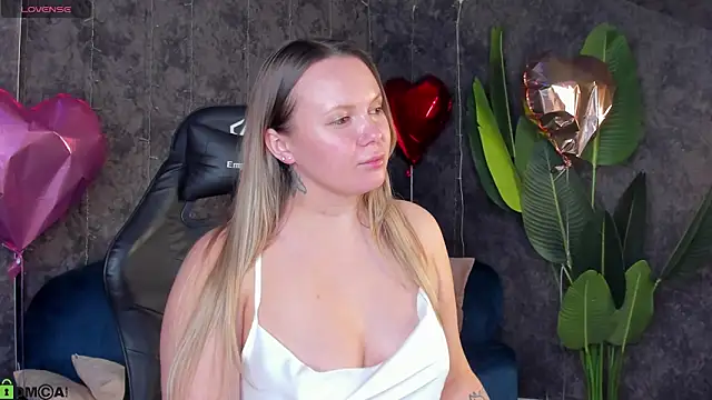 Snapshot of Dakota_Campbell chatting on February 25, 10:04 am Dakota Campbell online show from February 25, 10:04 am