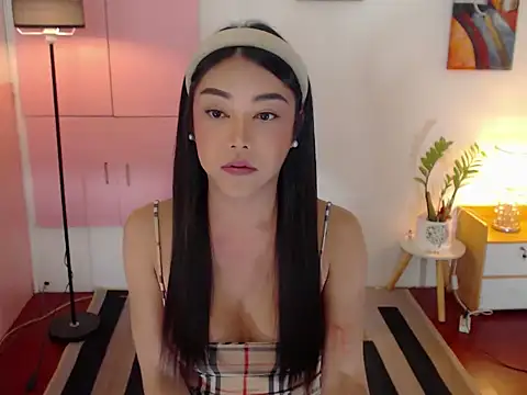 YoungFreshMaria69 online show from October 3, 1:34 pm