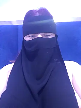Snapshot of _Douna_-_ chatting on September 18, 4:21 pm Douna - online show from September 18, 4:21 pm
