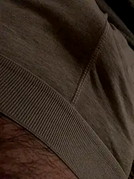 MuzzyFacing online show from November 27, 10:21 pm