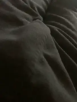 MuzzyFacing online show from November 29, 12:49 pm