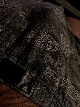 MuzzyFacing online show from December 2, 10:22 pm