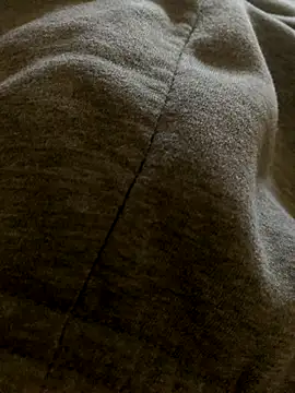 MuzzyFacing online show from November 23, 12:04 pm