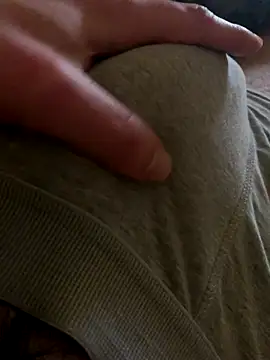 MuzzyFacing online show from November 25, 11:43 am